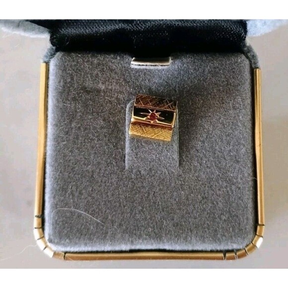 Authentic Christian Dior Tiny Red Ruby Tie Tack Goldtone Square - Picture 2 of 4